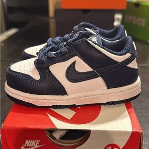 Brand new Nike Dunk Low Navy (Toddler) size 6c